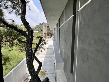 Venta de Hermosa Residencia en Rancho San Juan