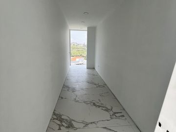 Venta de Hermosa Residencia en Rancho San Juan