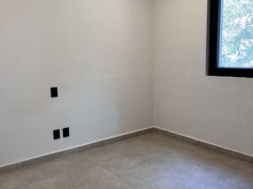 Venta de exclusiva Residencia en Rancho San Juan