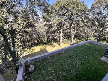 Venta de exclusiva Residencia en Rancho San Juan