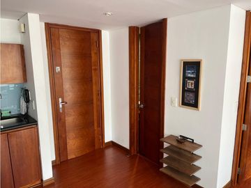 ARRIENDO HERMOSO APARTAMENTO ZONA NORTE SEMI AMOBLADO