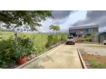 Finca en venta en parcelación campestre - Santa Elena El Cerrito Valle