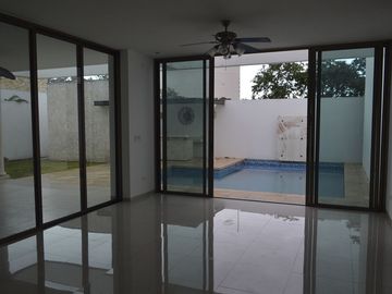 !!EXCLUSIVA CASA EN VENTA EN  PRIV. MANANTIALES DE COCOYOLES !!