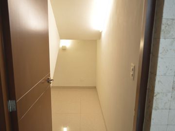 !!EXCLUSIVA CASA EN VENTA EN  PRIV. MANANTIALES DE COCOYOLES !!
