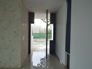 !!EXCLUSIVA CASA EN VENTA EN  PRIV. MANANTIALES DE COCOYOLES !!