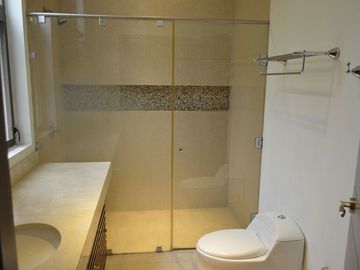 !!EXCLUSIVA CASA EN VENTA EN  PRIV. MANANTIALES DE COCOYOLES !!