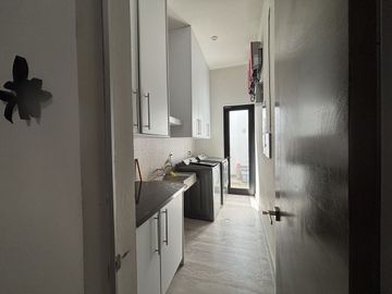 Residencia de Lujo en Venta - Sierra Alta - 3 Recámaras - Alberca