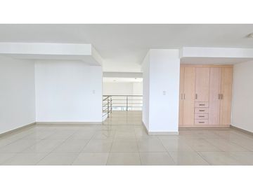 SE VENDE APARTAMENTO PH SEVILLA COSTA DEL ESTE