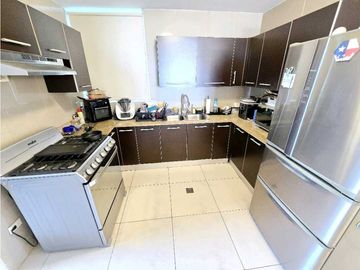 Venta De Apartamento en 12 De Octubre - Hato Pintado 107 Mts2 - J.H