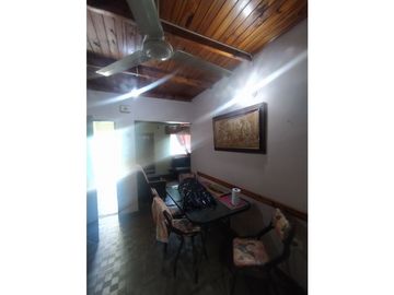 CASA SOBRE TACUARI CASI LAVALLE