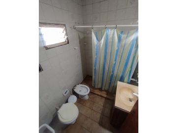 CASA SOBRE TACUARI CASI LAVALLE