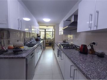 Amplio departamento Lo Barnechea