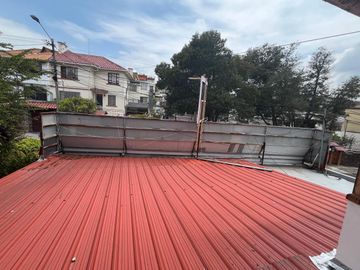 CASA DE VENTA TIPO COMERCIAL SECTOR LA FLORESTA