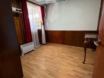 Casa en Venta en Av. El Mirador / 14 de Octubre