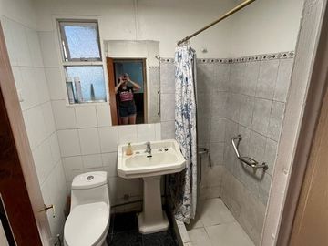 Casa en Venta en Av. El Mirador / 14 de Octubre