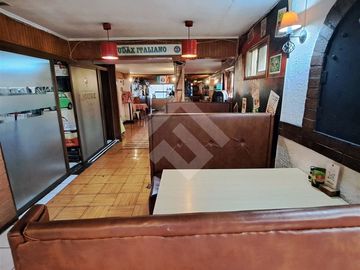Casa en Venta en Av Jose Miguel Carrera / Almirante Lynch