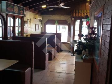 Local Comercial en Venta en Av Jose Miguel Carrera / Almirante Lynch