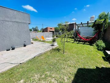 Casa en venta Etcheverry, La Plata