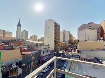 DEPARTAMENTO 3 AMB CON DOBLE BALCON AL FRENTE