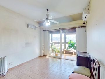 DEPARTAMENTO 3 AMB CON DOBLE BALCON AL FRENTE