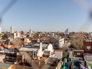 Duplex en Venta 5 dormitorios COGHLAN