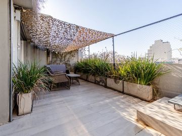 Duplex en Venta 5 dormitorios COGHLAN