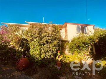 Casa en Venta en Av. baquedano con Nueva Miraflores Norte