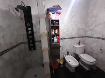 Casa en Venta 3 ambientes Villa Luzuriaga Patio
