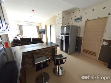 Beachfront 2 bedroom condo in Pranburi