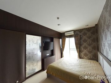 Beachfront 2 bedroom condo in Pranburi