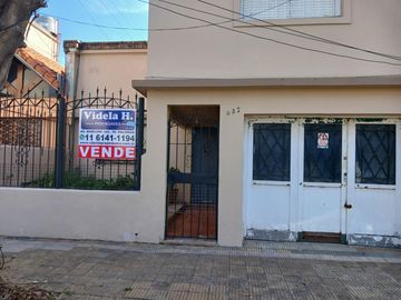 Casa Ph 3 amb. al frente con garaje