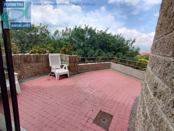 Apartamento en Venta Ubicado en Medellín Codigo 2741