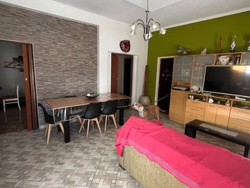 VENTA PH TIPO CASA 4 AMBIENTES EN LOMAS DEL MIRADOR
