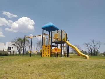 GRAN OPORTUNIDAD! CASA EN VENTA MINIMALISTA EN CIUDAD MESETA