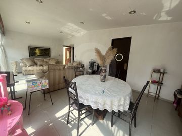 Casa en venta en Magisterial Vista Bella