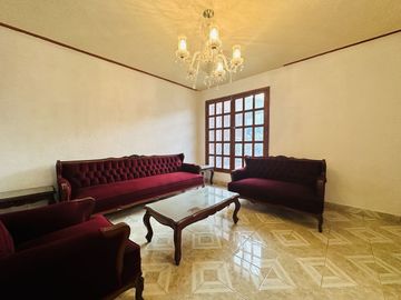 CASA EN VENTA DE 4 REC PARA REMODELAR CENTRO DE MERIDA