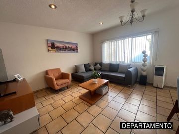 CASA EN VENTA CON DEPARTAMENTO INDEPENDIENTE EN IZCALLI DEL BOSQUE