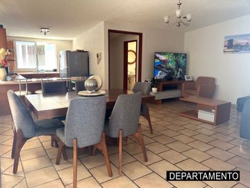 CASA EN VENTA CON DEPARTAMENTO INDEPENDIENTE EN IZCALLI DEL BOSQUE