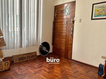ACOGEDOR PENTHOUSE TRIPLEX EN VENTA EN MUY BUENA UBICACION EN MIRAFLORES