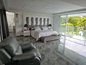 CASA CAMPESTRE en VENTA en Jamundí Las Mercedes
