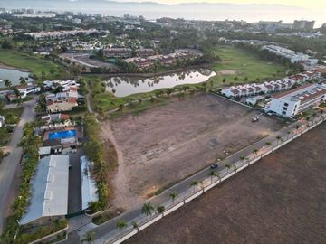 'EXCLUSIVA VILLA EN VENTA EN NUEVO VALLARTA, TU REFUGIO PERFECTO TE ESPERA'