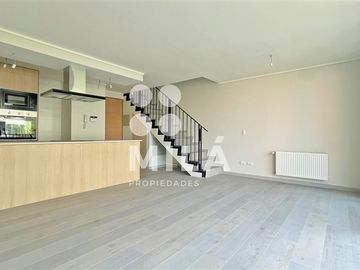 Departamento en Venta en A estrenar Duplex 2 dormitorios. Pocuro