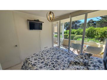 Venta depto amoblado 3D 1B 1E en Condominio Lomas de Papudo