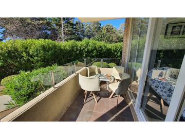 Venta depto amoblado 3D 1B 1E en Condominio Lomas de Papudo