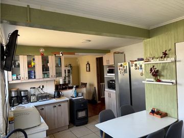 CASA 4D + 3B,  COMUNA DE PADRE HURTADO