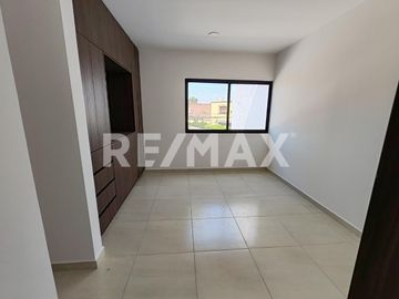 CASA EN VENTA - (3)