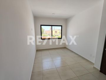 CASA EN VENTA - (3)