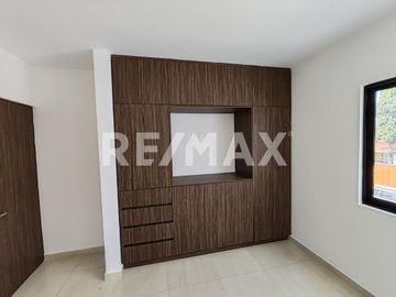 CASA EN VENTA - (3)