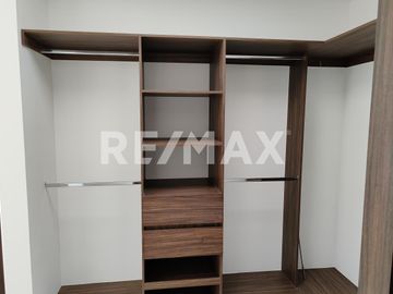 CASA EN VENTA - (3)