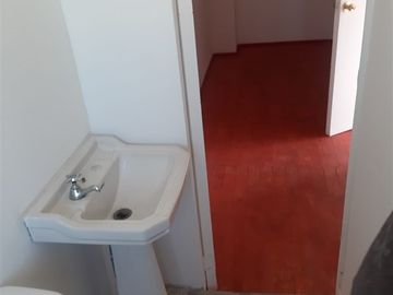Departamento en Venta en Av. A Prat Poniente